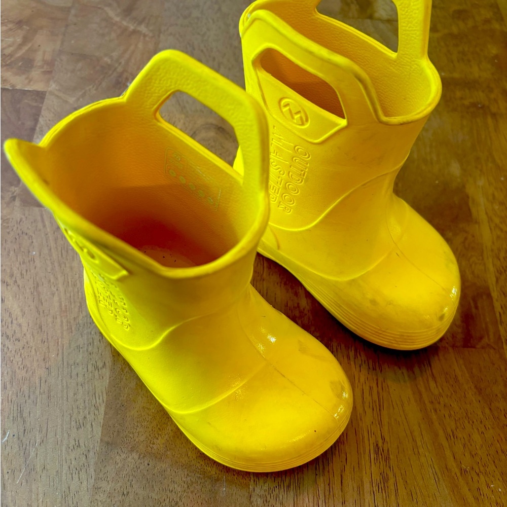 Outdoor Master Toddler 6 pull on rain boot, yellow